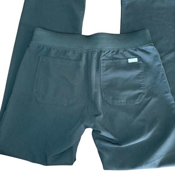 Figs Scrubs Womens Catarina VNeck Top And Tie Waist Straight Leg Pants Small - Picture 13 of 14